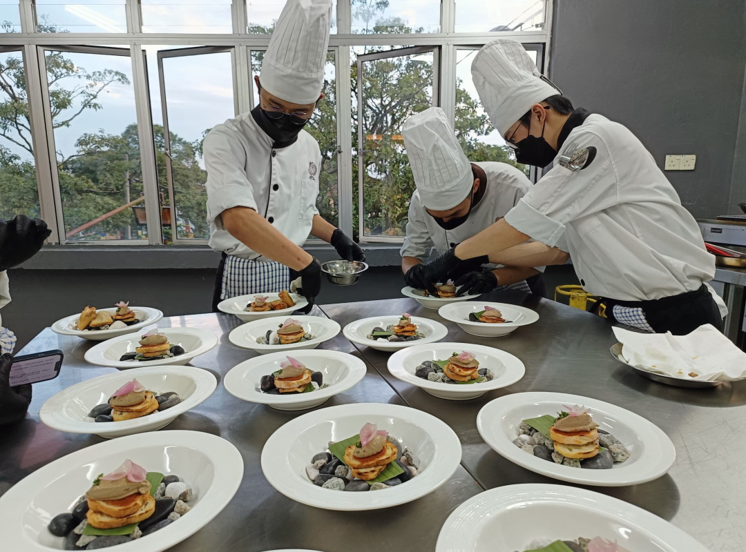 Elengaz Culinary Academy Elengaz Culinary Academy